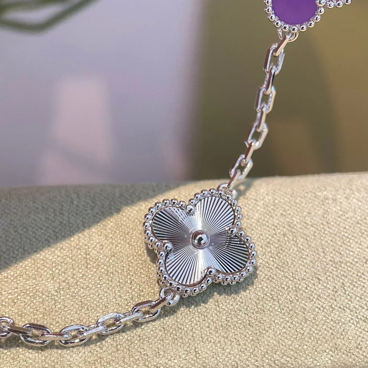 [⭐Renara] CLOVER 5 MOTIF VIOLET BRACELET COLLECTION