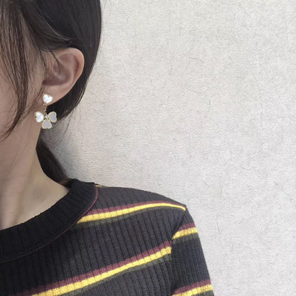 [⭐Renara]CLOVER SWEET WHITE MOP EARRINGS
