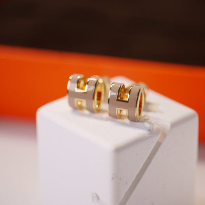 [⭐Renara]MINI POP H GOLD EARRINGS GREY