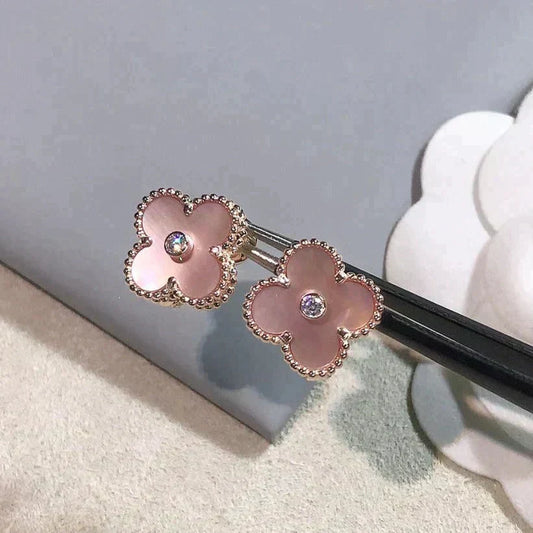 [⭐Renara]CLOVER MEDIUM 1 MOTIFS  PINK MOP DIAMOND EARRINGS
