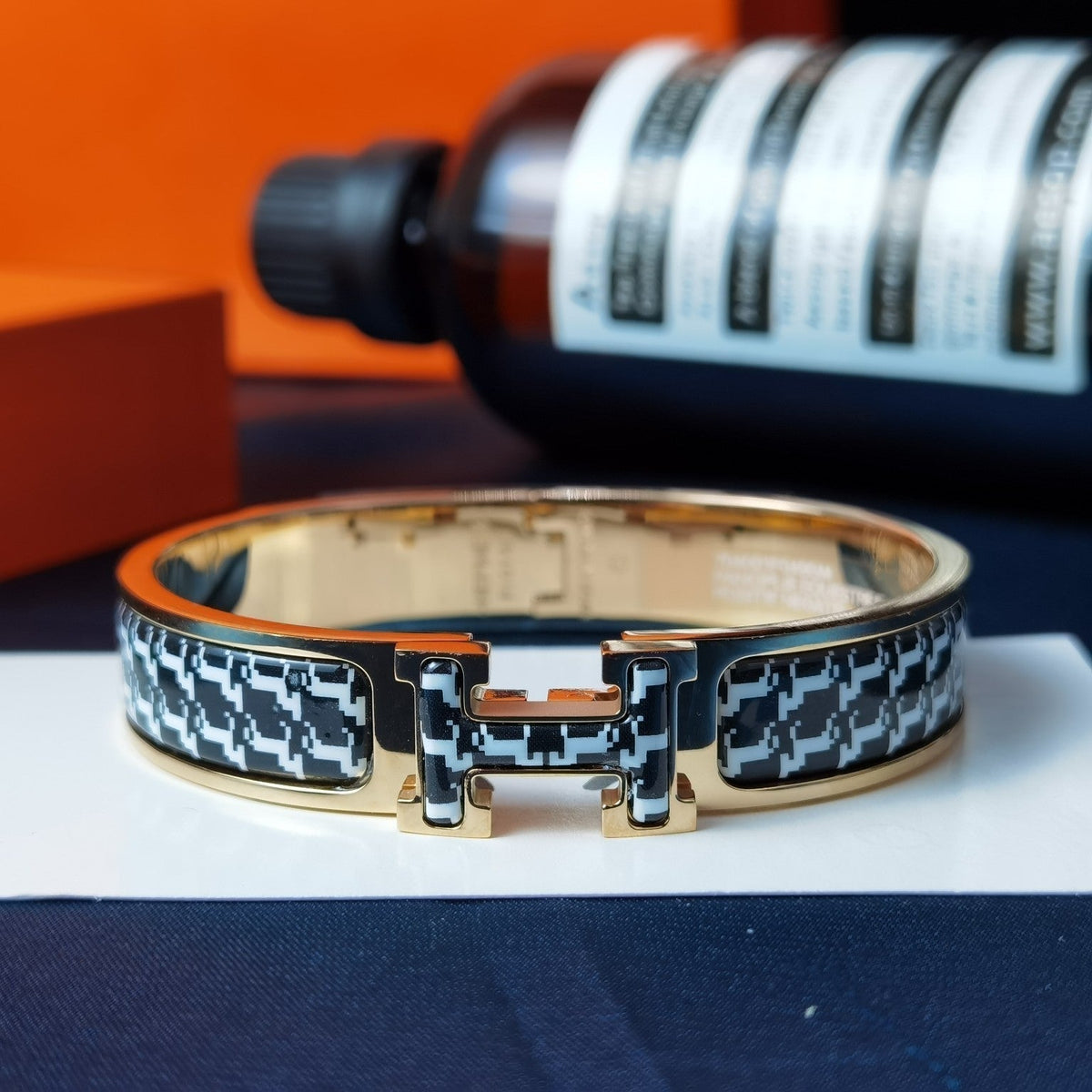 [⭐Renara]H HORSE BRACELET 12MM