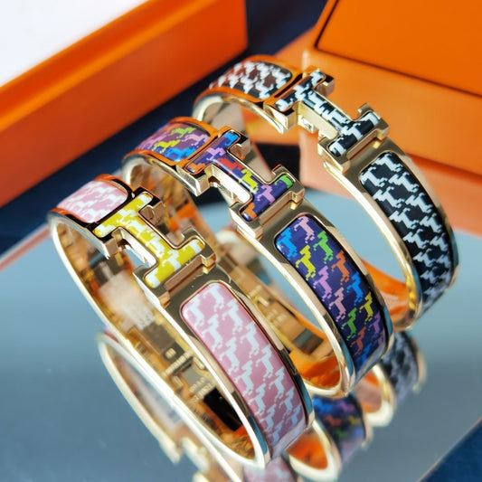 [⭐Renara]H HORSE BRACELET 12MM