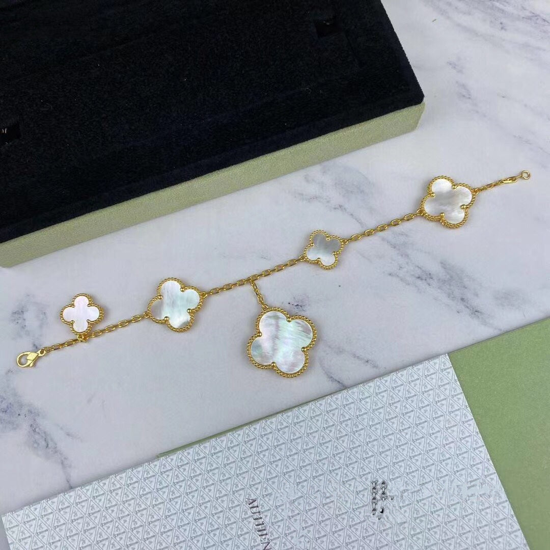 [⭐Renara]MAGIC CLOVER MOP GOLD BRACELET 5 MOTIFS