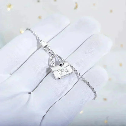 [⭐Renara]AMULETTE PEDANT SILVER NECKLACE