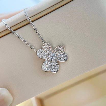 [⭐Renara]CLOVER DIAMOND NECKLACE SILVER