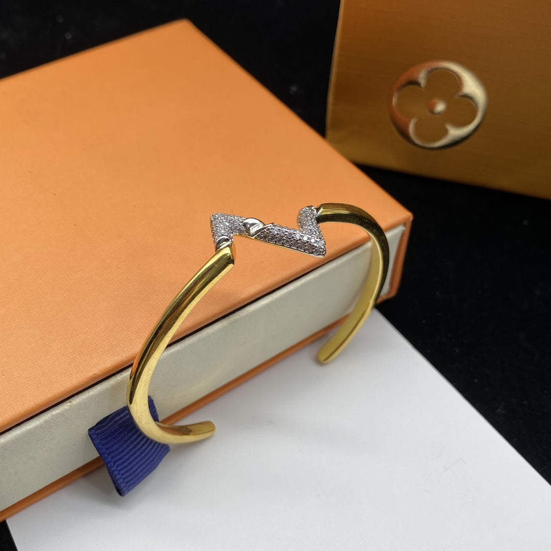 [⭐Renara]VOLTE UPSITE DOWN DIAMOND GOLD OPEN BRACELET