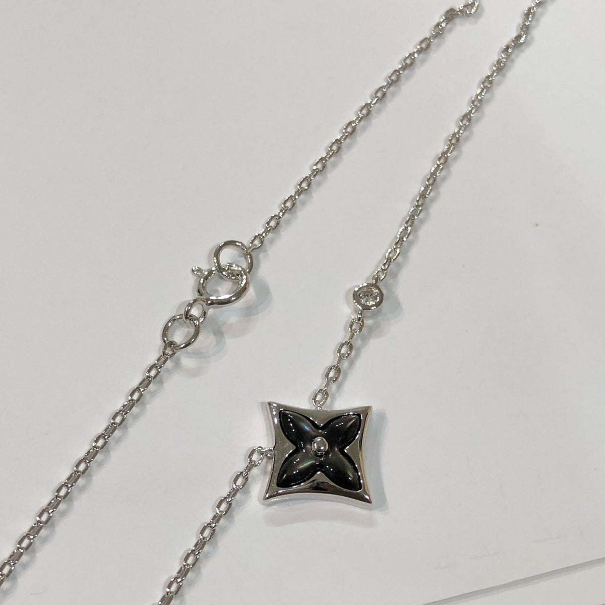 [⭐Renara]STAR BLACK MOP NECKLACE