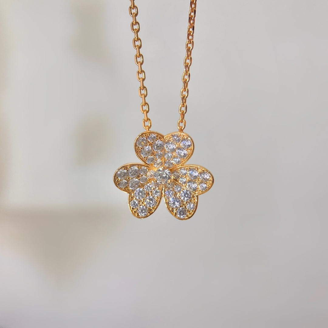 [⭐Renara]FLOWER DIAMOND NECKLACE