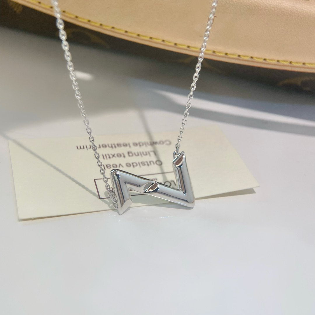 [⭐Renara]VOLTE UPSIDE DOWN NECKLACE
