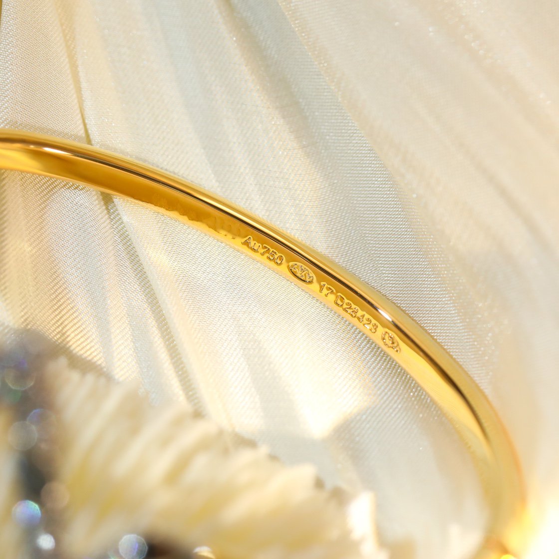 [⭐Renara]VOLTE UPSITE DOWN GOLD DIAMOND BRACELET