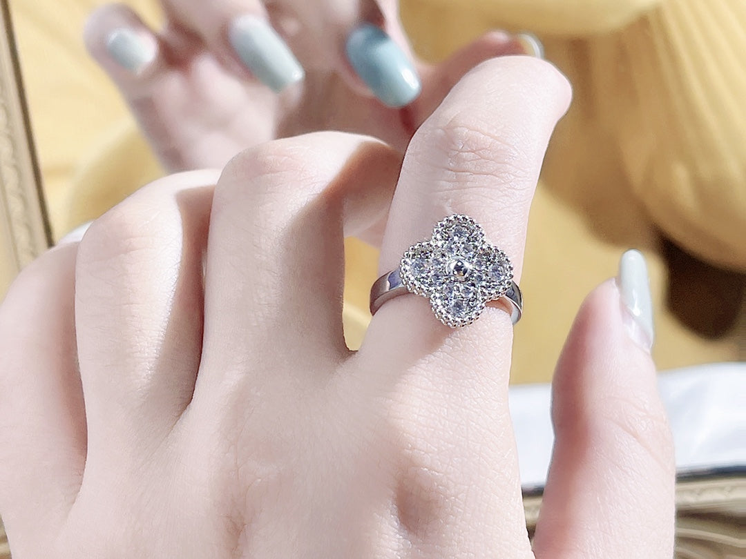 [⭐Renara]CLOVER DIAMOND RING
