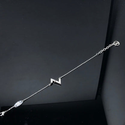 [⭐Renara]VOLT LV LOGO BRACELET