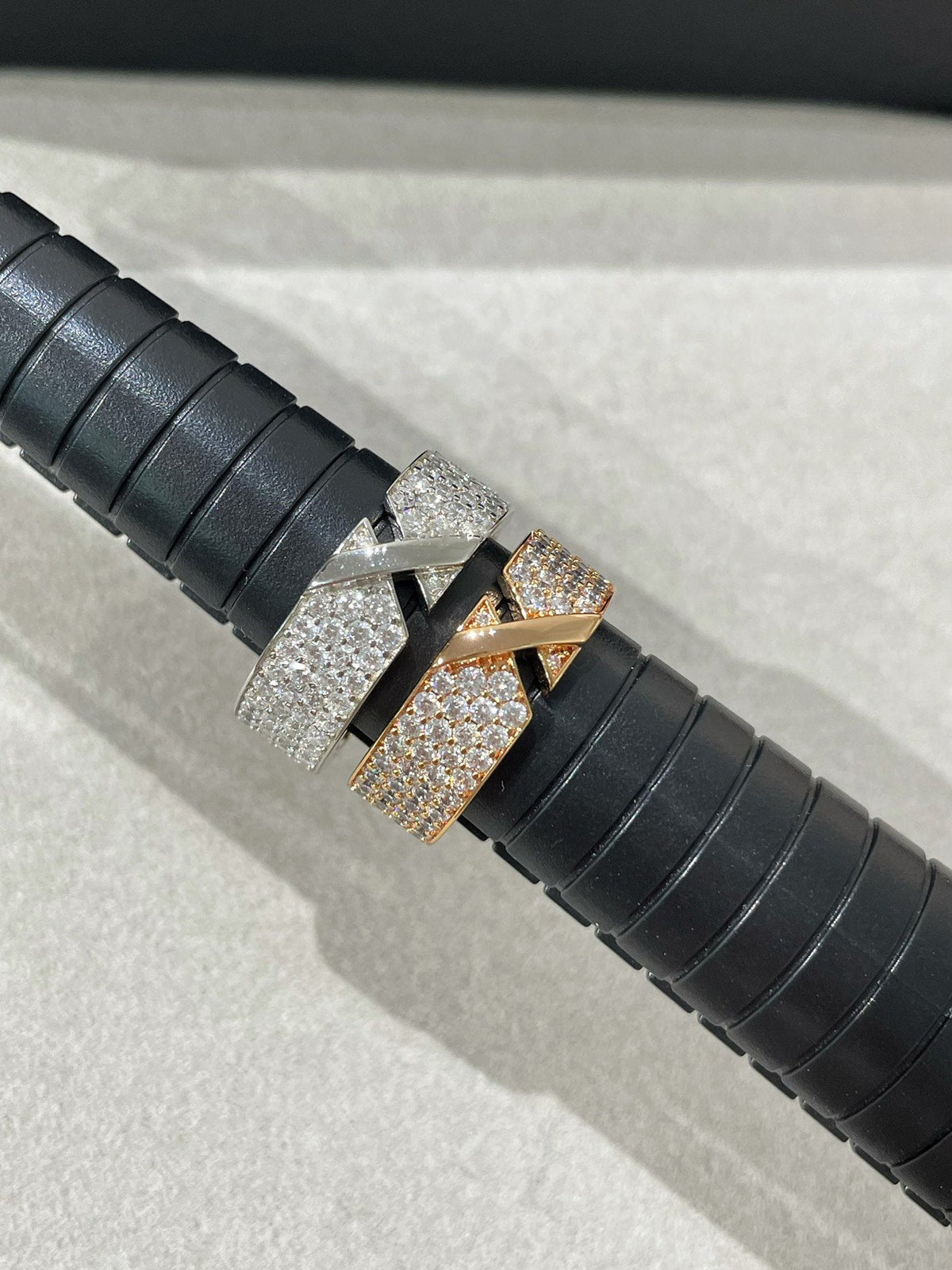 [⭐Renara]LIENS EVIDENCE  DIAMOND PAVED RING