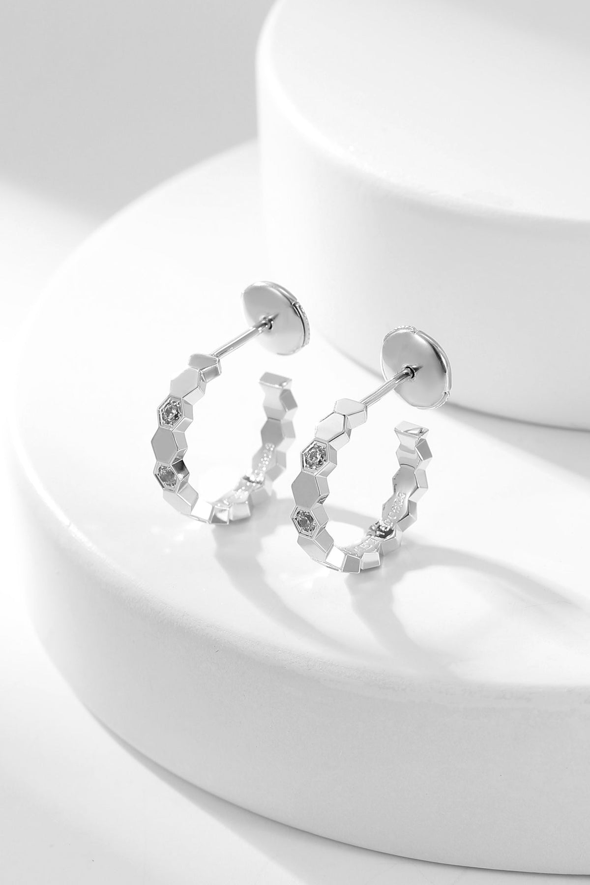 [⭐Renara]BEE LOVE DIAMOND HOOP EARRINGS