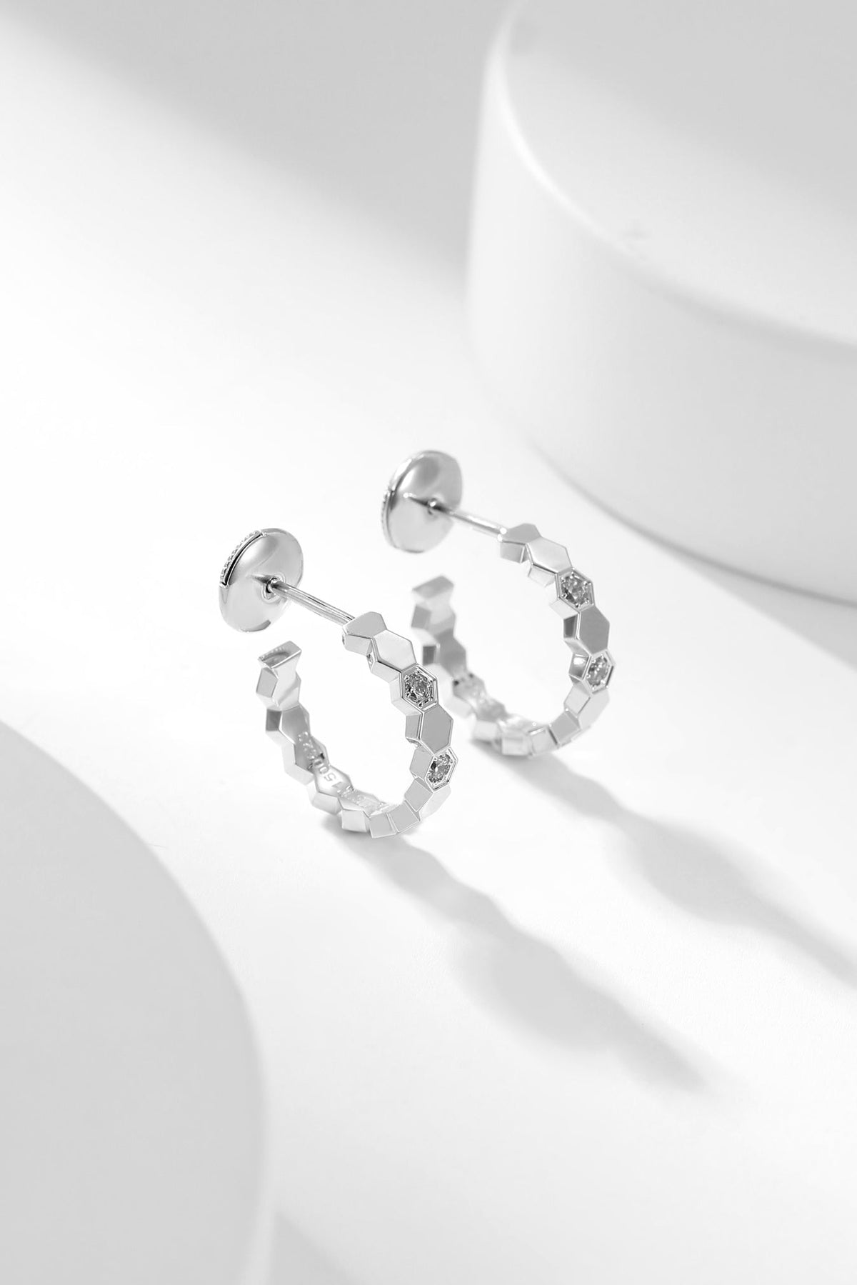 [⭐Renara]BEE LOVE DIAMOND HOOP EARRINGS