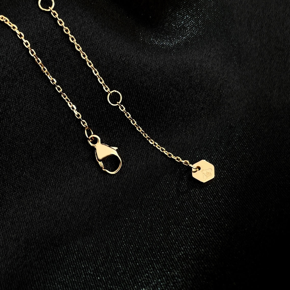 [⭐Renara]BEE MINI NECKLACE
