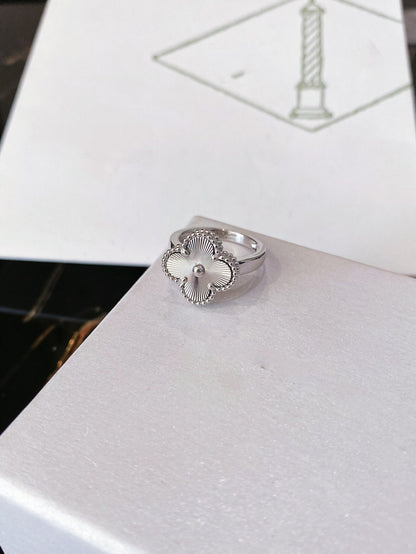 [⭐Renara]CLOVER SILVER RING