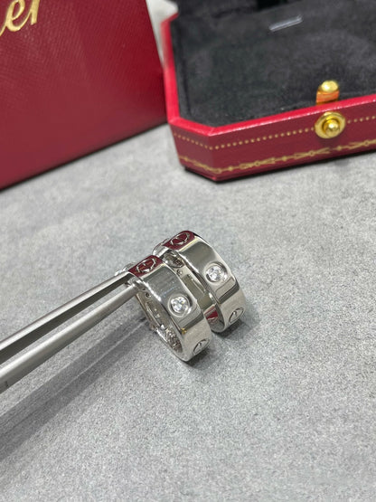 [⭐Renara]LOVE 5.5MM 1 DIAMOND EARRINGS