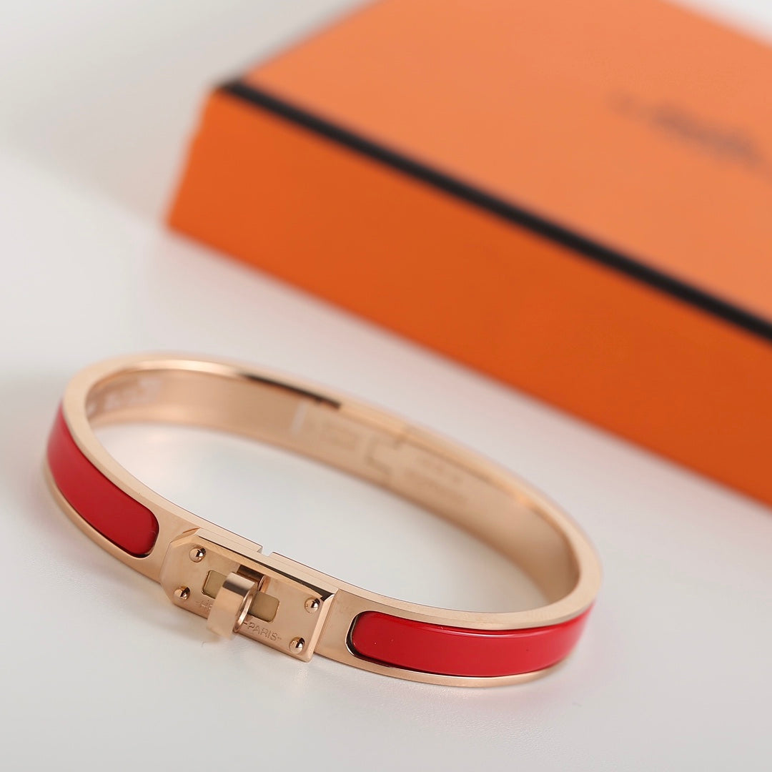 [⭐Renara]HM KELLY RED BRACELET