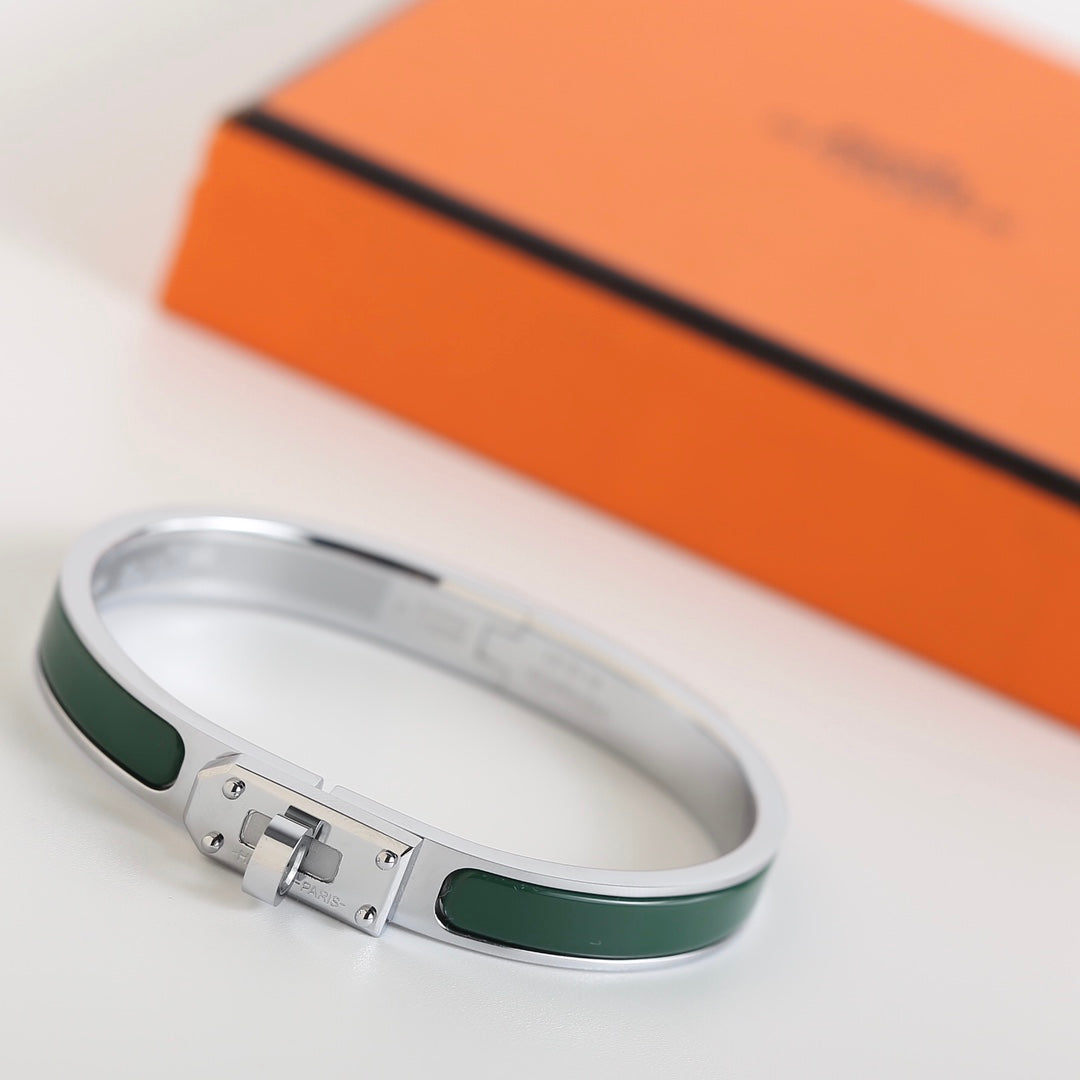 [⭐Renara]HM KELLY KHAKI BRACELET