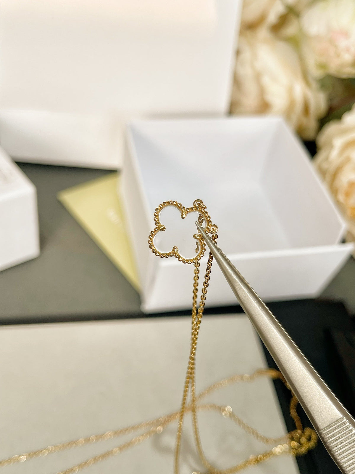 [⭐Renara]CLOVER ROCK CRYSTAL ROSE GOLD NECKLACE