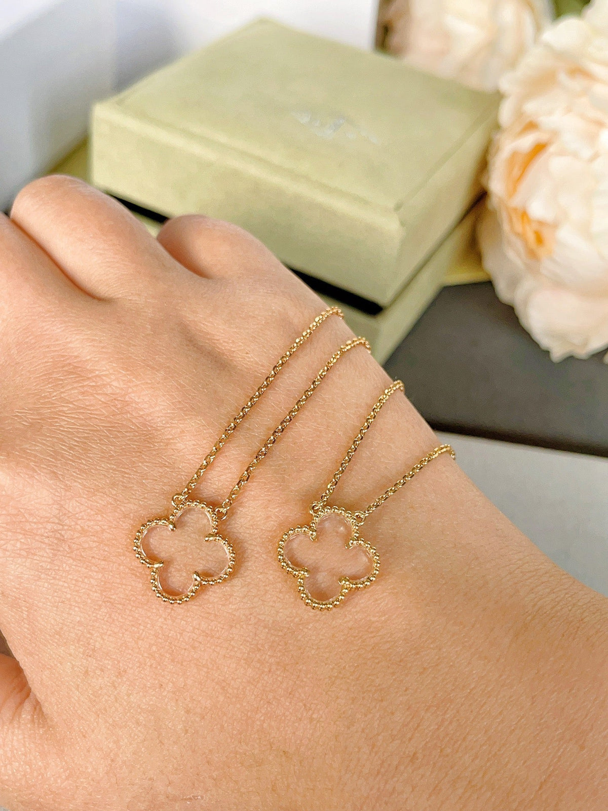 [⭐Renara]CLOVER ROCK CRYSTAL ROSE GOLD NECKLACE