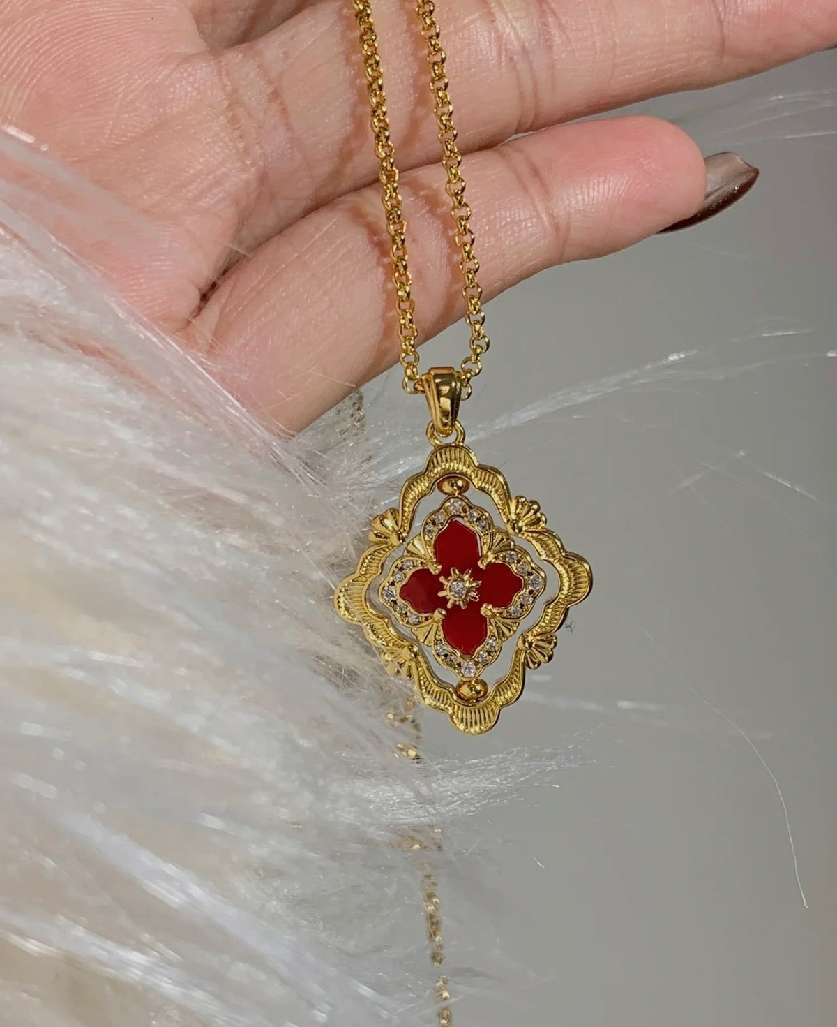 [⭐Renara] B.C.L ENAMEL ROTATING SINGLE-DIAMOND NECKLACE（Various colors）