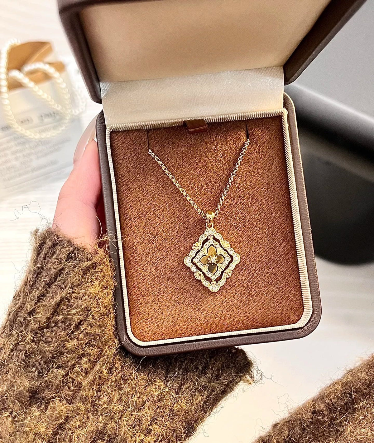 [⭐Renara] B.C.L ENAMEL ROTATING SINGLE-DIAMOND NECKLACE（Various colors）