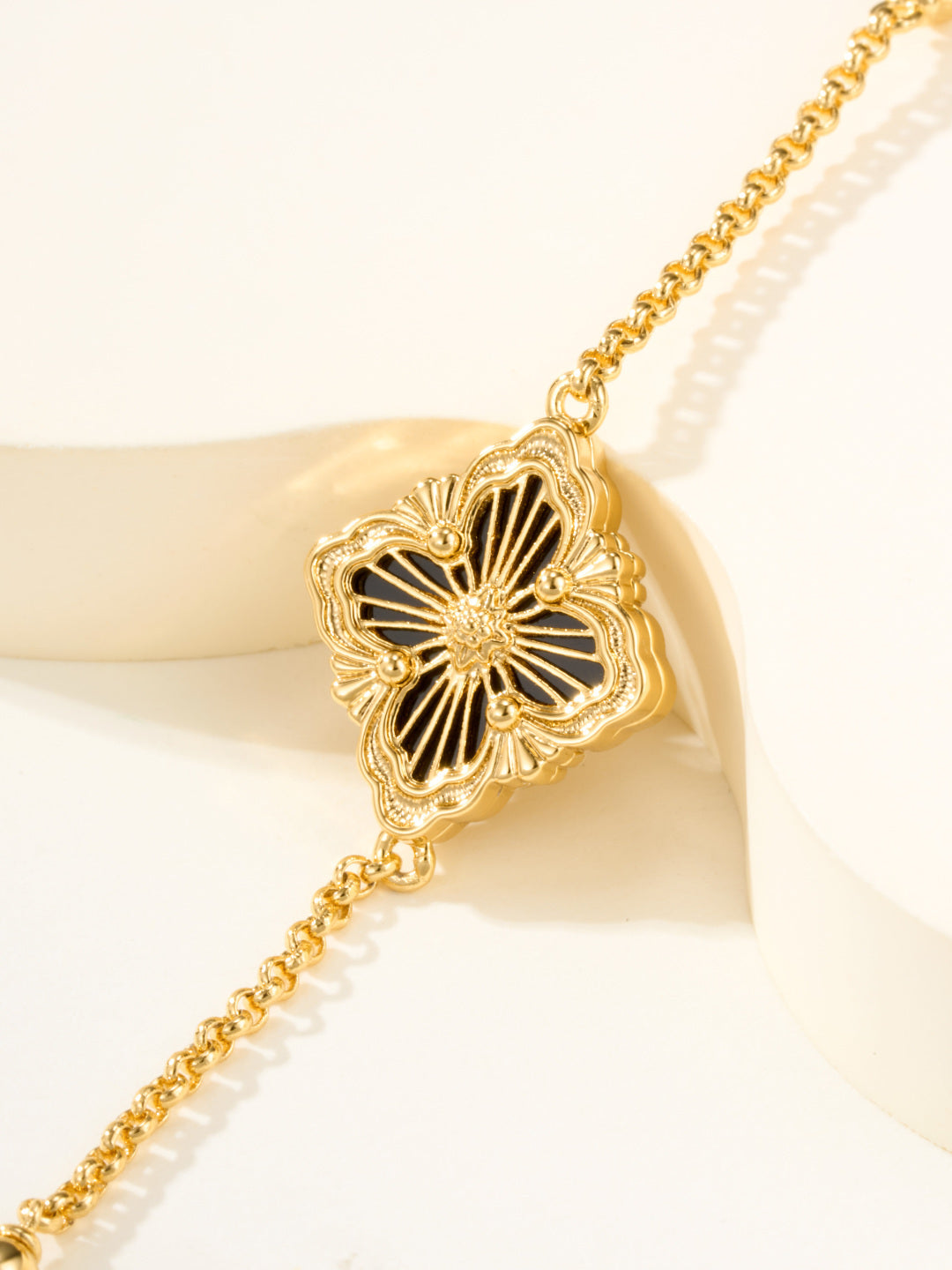 [⭐Renara]B.C.L ENAMELED One-Flower Bracelet（Various Colors)