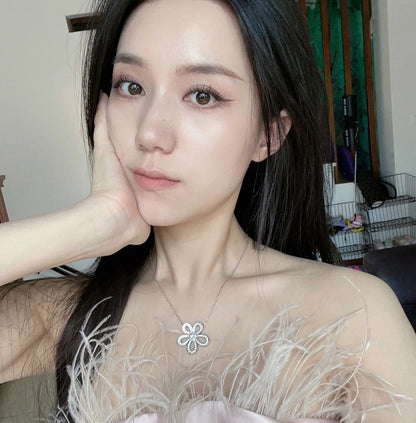 [⭐Renara]FLOWERLACE NECKLACE FULL DIAMONDS