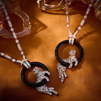 [⭐Renara jewelrys]NEW BLACK CIRCLE PANTHER FULL DIAMOND NECKLACE