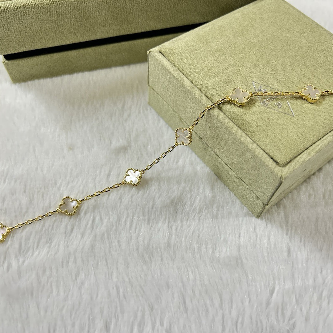 [⭐Renara]CLOVER 6 MOTIF WHITE MOP BRACELET