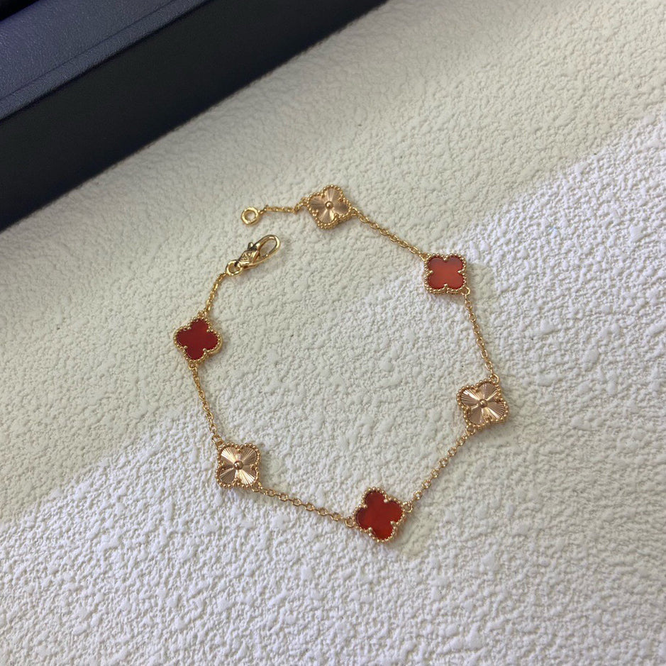 [⭐Renara]CLOVER 6 MOTIF RED AGATE LASER BRACELET
