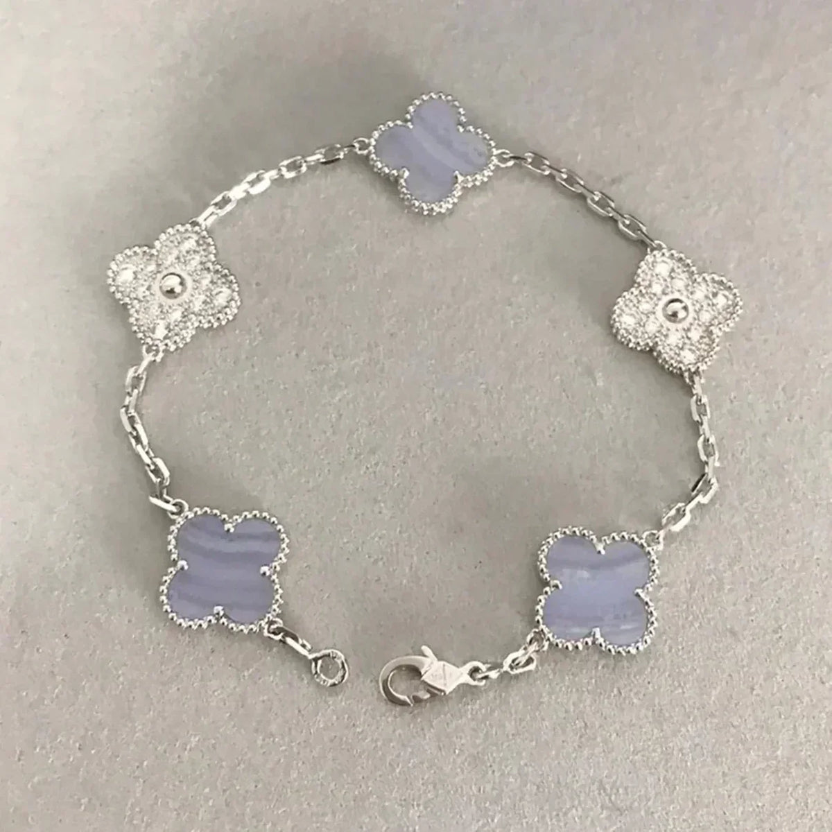 [⭐Renara] CLOVER 5 MOTIF PURPLE CHALCEDONY BRACELET COLLECTION