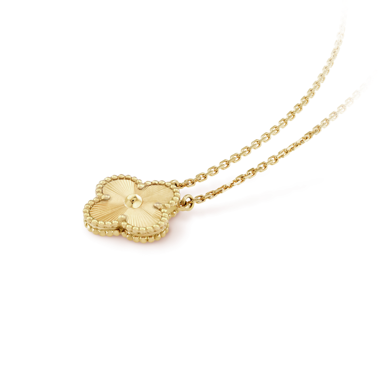 [⭐Renara]CLOVER 15MM LASER NECKLACE