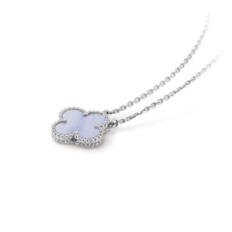 [⭐Renara]CLOVER 15MM BLUE CHALCEDONY NECKLACE SILVER