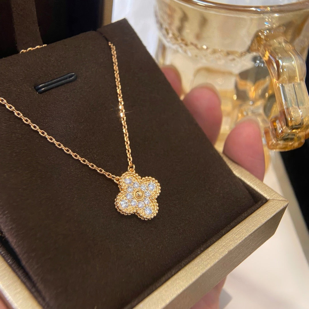 [⭐Renara]CLOVER 15MM DIAMOND SINGLE FLOWER NECKLACE