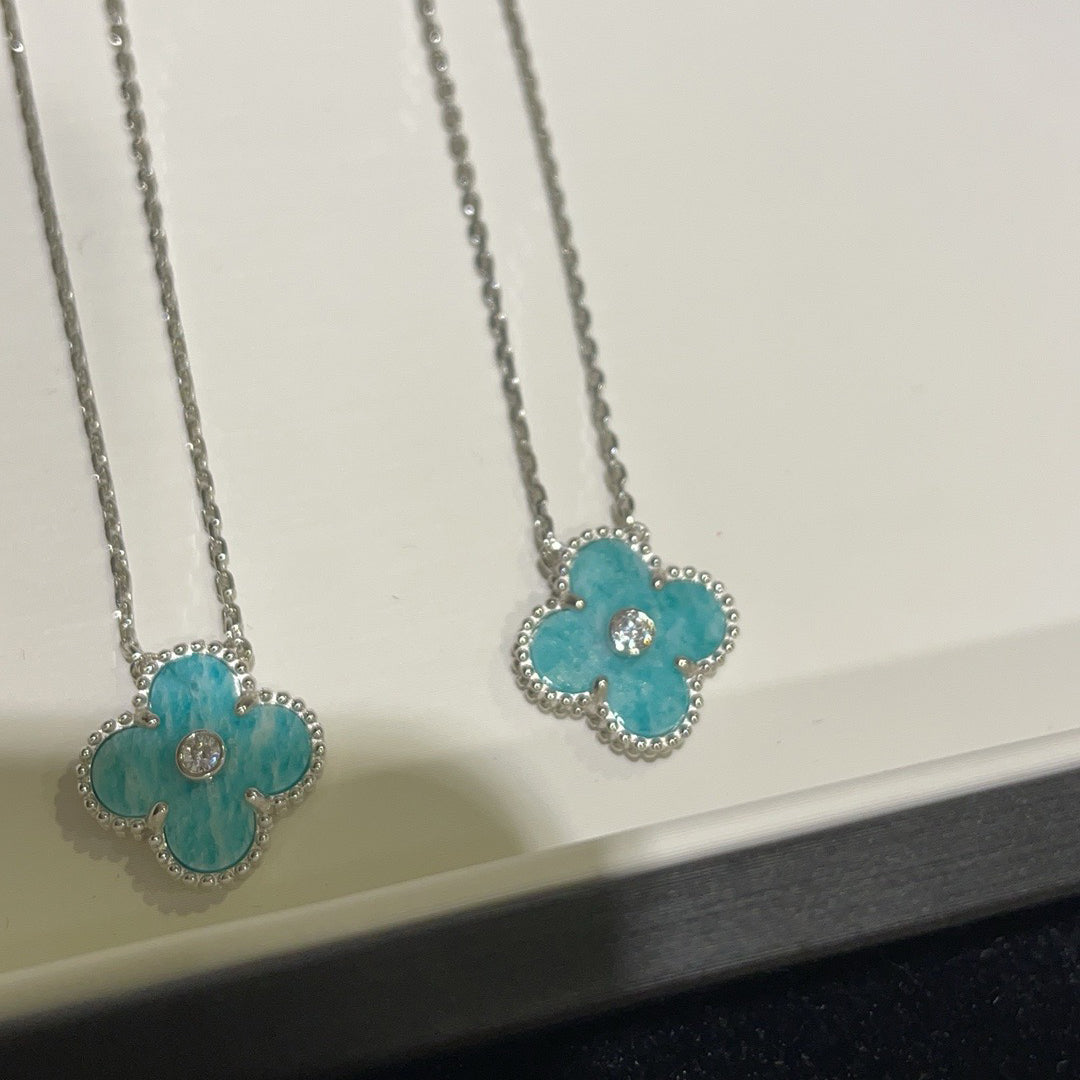 [⭐Renara]CLOVER 15MM DIAMOND SVRES PORCELAIN  NECKLACE SILVER