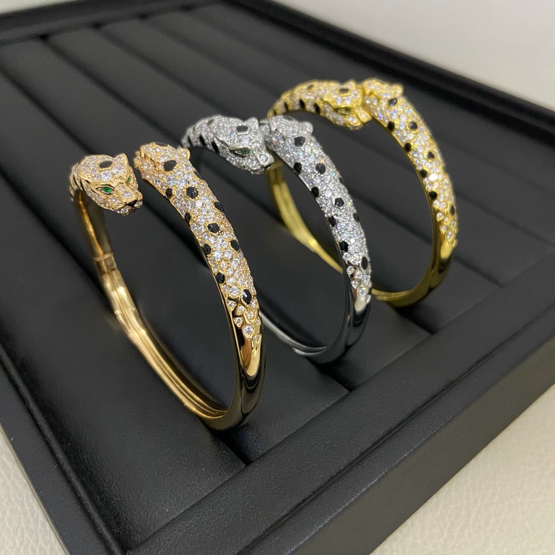 [⭐Renara]PANTHERE DOUBLE HEADED HALF DIAMOND OPEN BRACELET