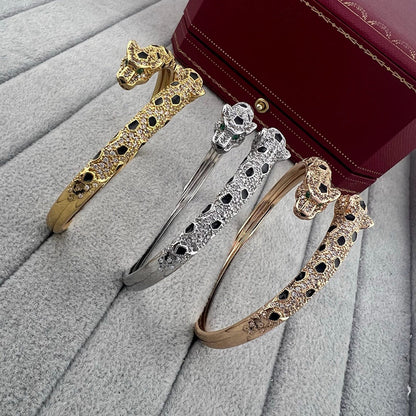 [⭐Renara]PANTHERE DOUBLE HEADED HALF DIAMOND OPEN BRACELET