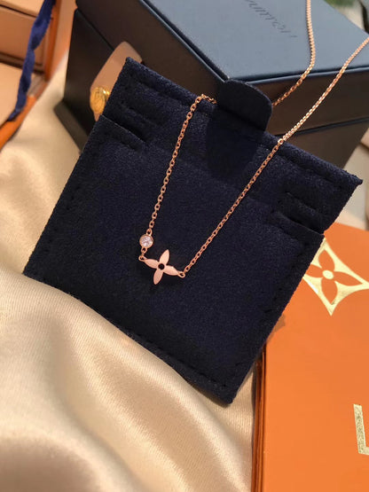 [⭐Renara]BLOSSOM PENDANT PINK GOLD AND DIAMOND
