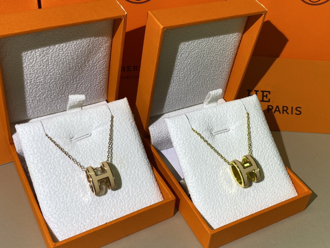 [⭐Renara]HM CLIC YELLOW ENAMEL GOLD NECKLACE