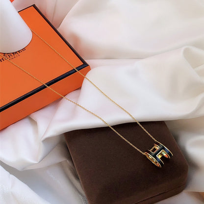 [⭐Renara]HM CLIC BLACK ENAMEL GOLD NECKLACE