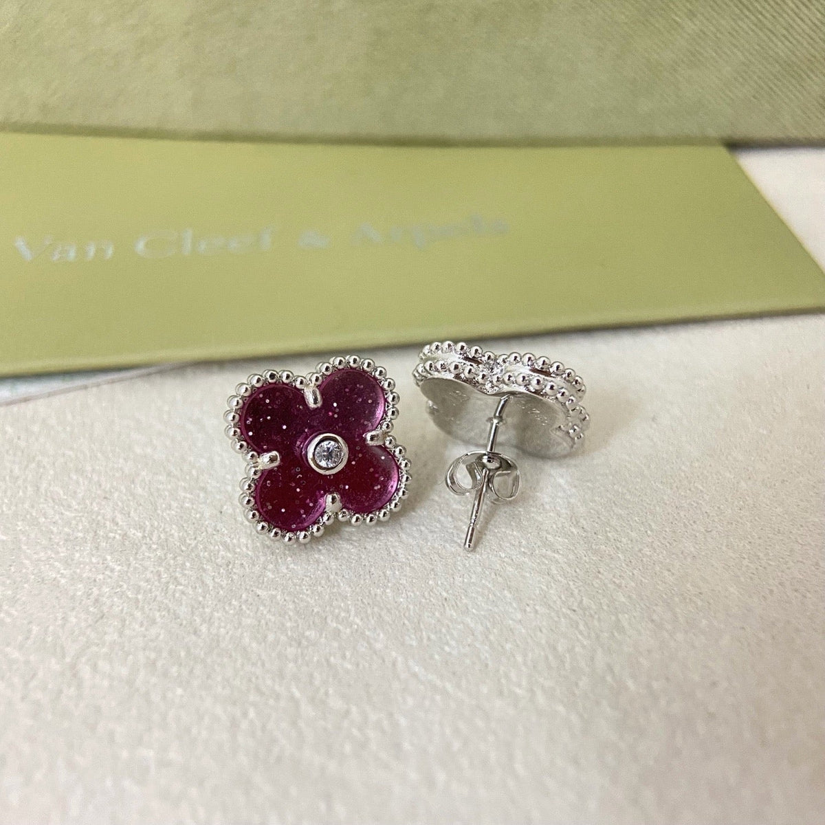 [⭐Renara]2026 NEW  CLOVER 1 MOTIFPINK ENAMEL STUD EARRINGS WITH DIAMONDS