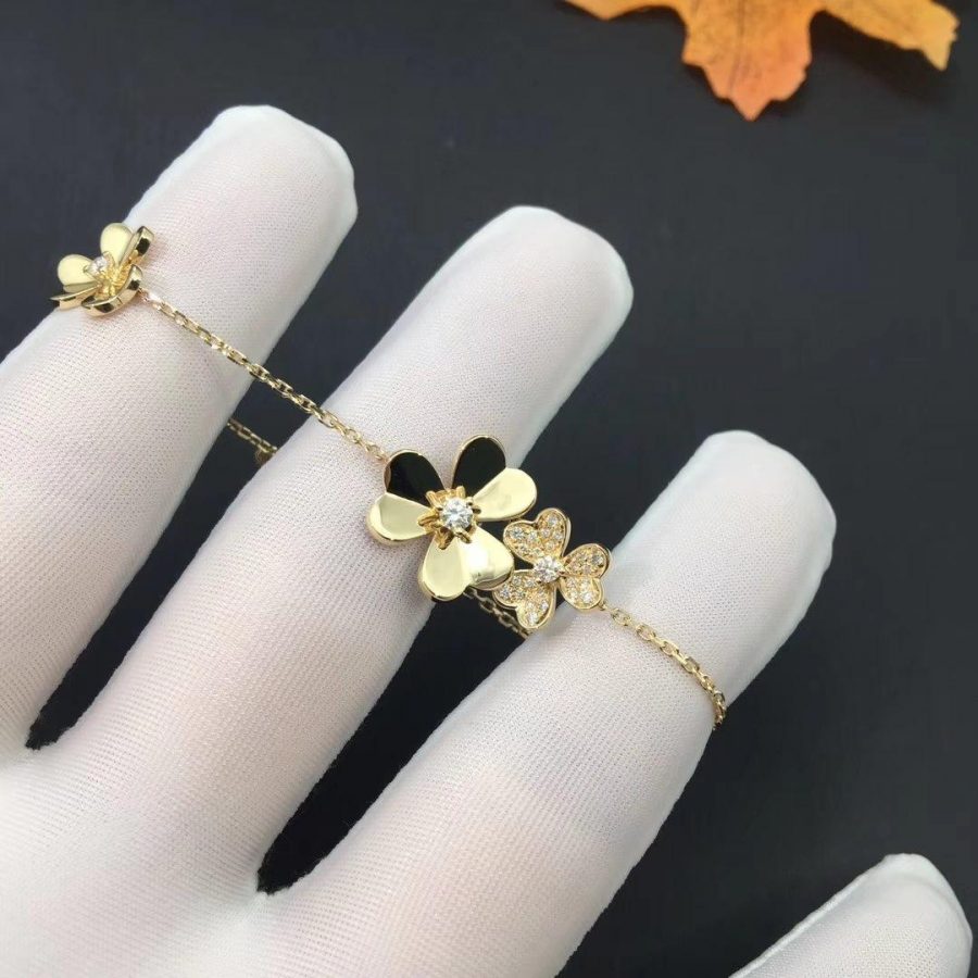 [⭐Renara]FRIVOLE GOLD 5 FLOWERS BRACELET