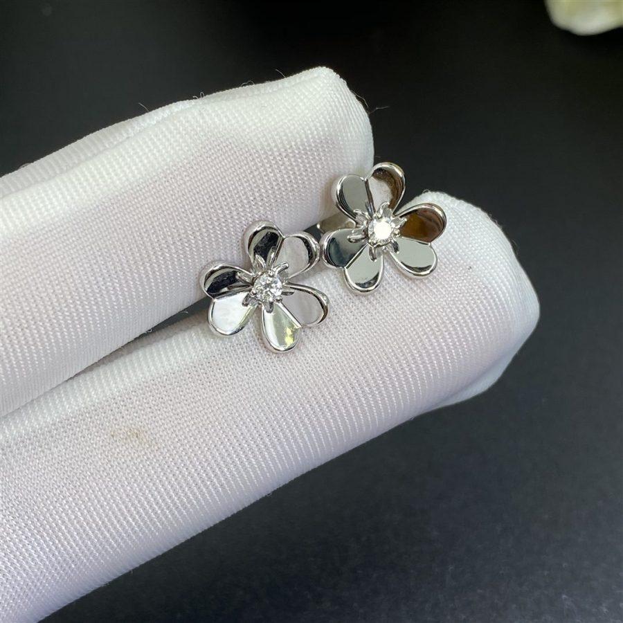 [⭐Renara]FRIVOLE MINI SILVER FLOWER EARRINGS