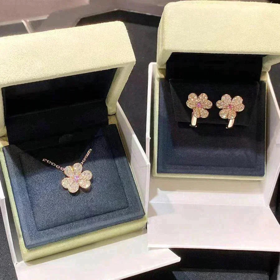 [⭐Renara]FRIVOLE ROSE GOLD FLOWER DIAMOND NECKLACE
