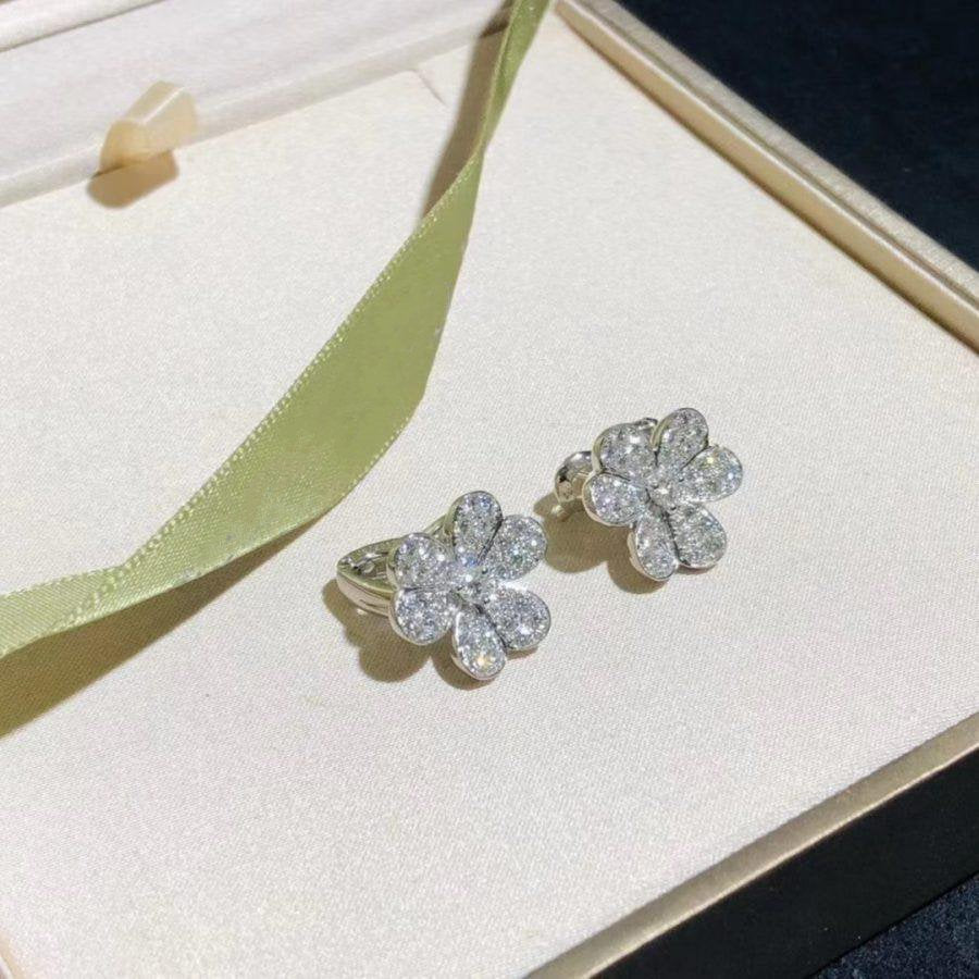 [⭐Renara]FRIVOLE SILVER FLOWER DIAMOND EARRINGS