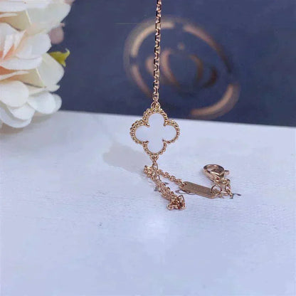 [⭐Renara]CLOVER WHITE MOP SINGLE FLOWER BRACELET